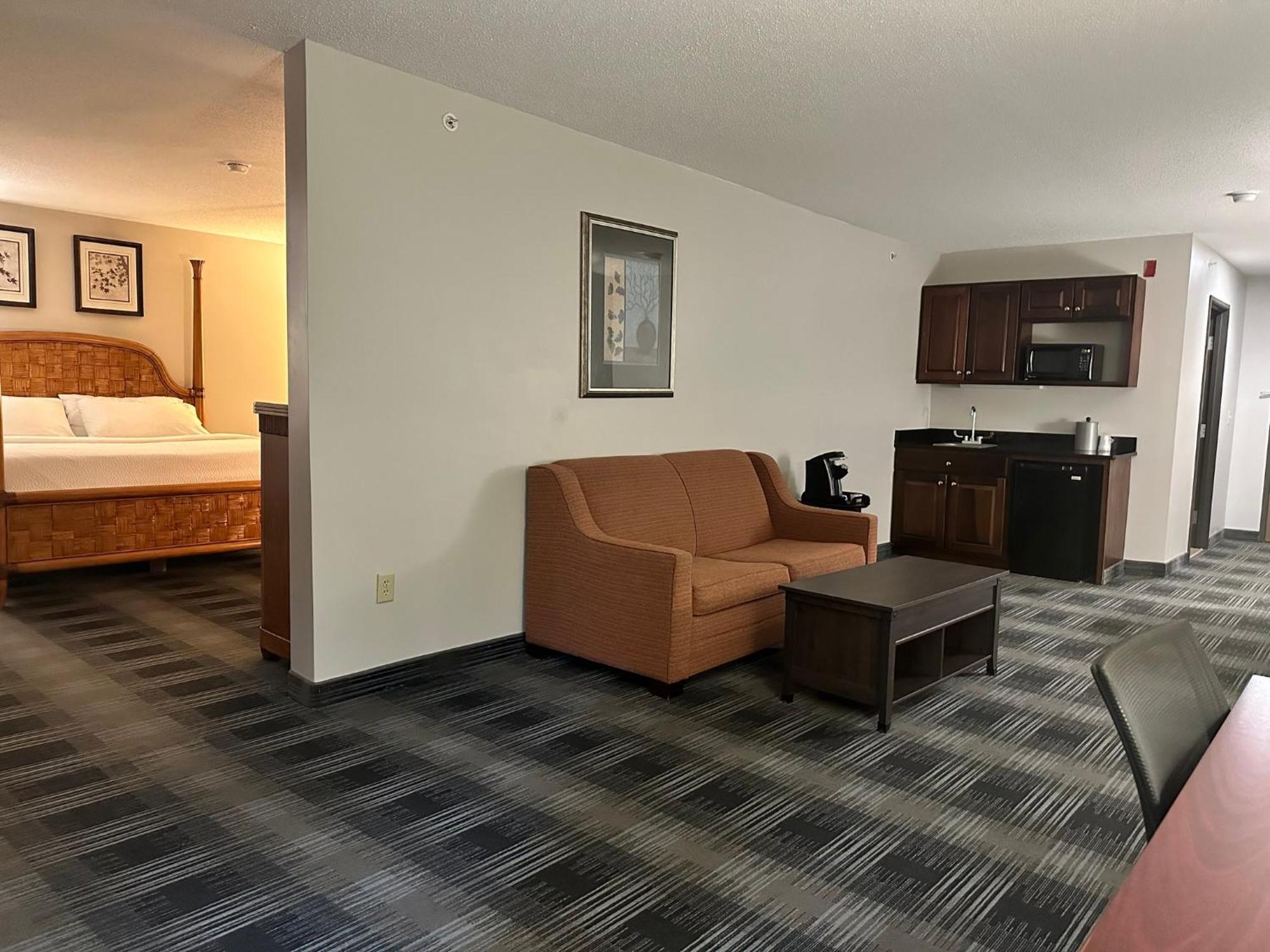 Holiday Inn Express And Suites Meriden By Ihg Luaran gambar