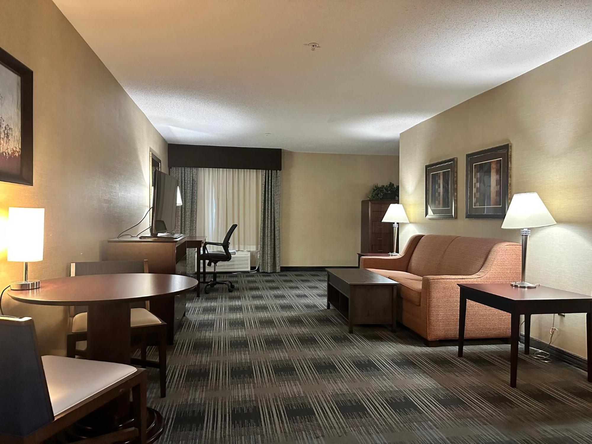 Holiday Inn Express And Suites Meriden By Ihg Luaran gambar